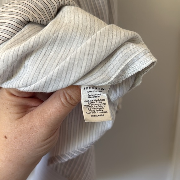 Sundance Marianna Stripe Top Large Gray White Henley Smocked Ruffle Button Up - Picture 10 of 11